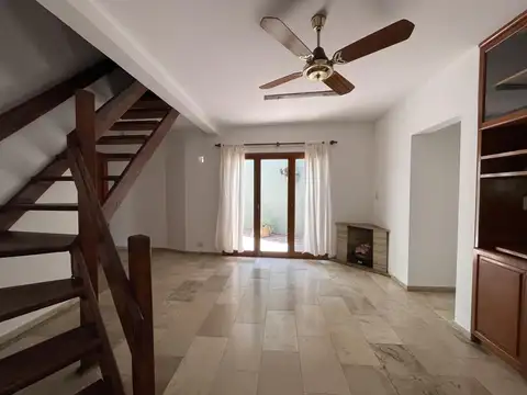 Casa en Alquiler en Villa Belgrano, $ 2.010.000