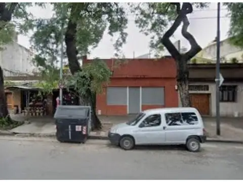 ALQUILER P.H. 2 AMBIENTES CON PATIO  Y TERRAZA, RECIÉN PINTADO, SIN EXPENSAS, CHACARITA.