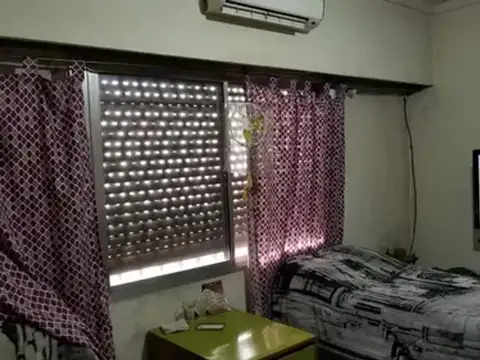 Casa De 4 Amb Con Fondo Libre
