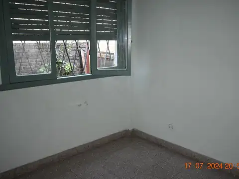 Depto Tipo Casa en Venta en Moron, USD 51.000