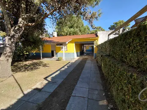 Casa en Venta con 1 cochera