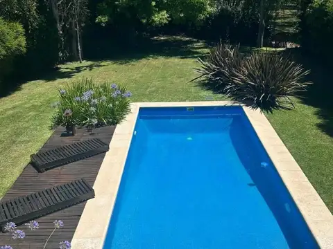 Casa 4 ambientes con 4 baños