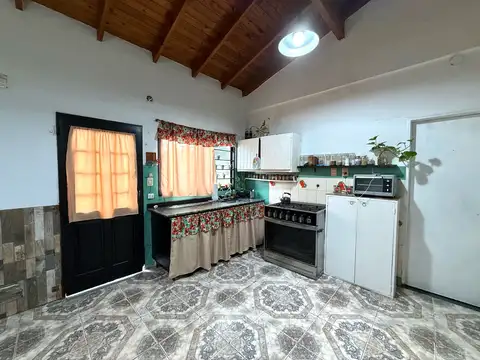 CASA EN VENTA EN R. CALZADA