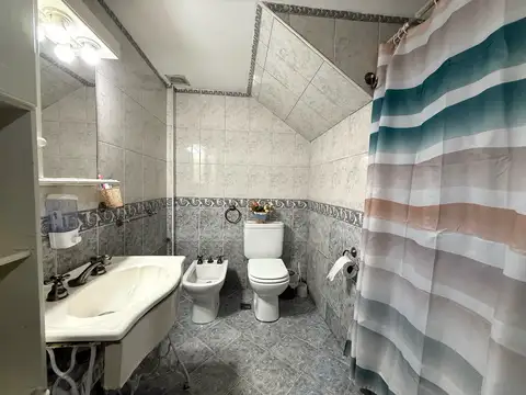 CASA EN VENTA EN R. CALZADA