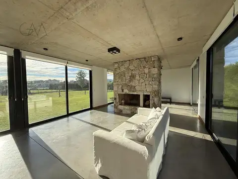 Casa en Alquiler en Arenas del Sur, USD 2.200
