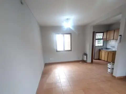 Departamento en Alquiler en Villa Nueva de Guaymallen, $ 600.000