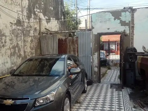 Casa en Venta en Valentin Alsina, USD 190.000