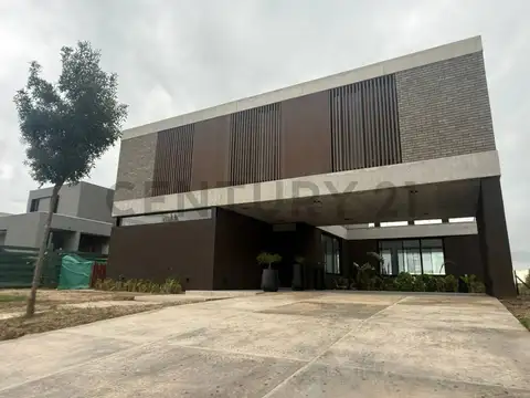 Casa fondo a laguna puertos del lago Ribera