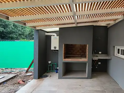 Depto Tipo Casa en Venta 1 año