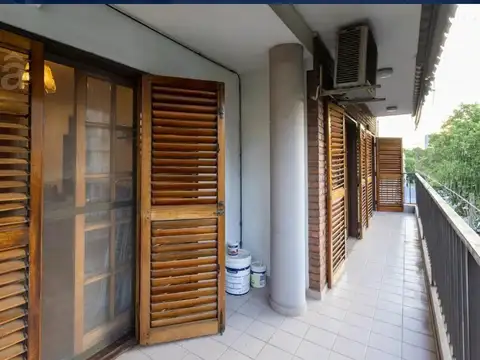 Departamento 4 ambientes con 2 baños