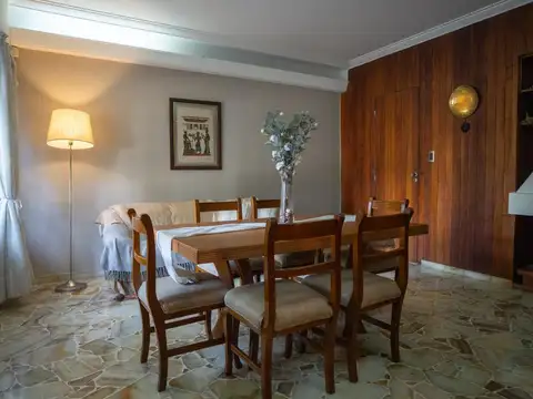 Casa en Venta en Haedo Sur, USD 189.900