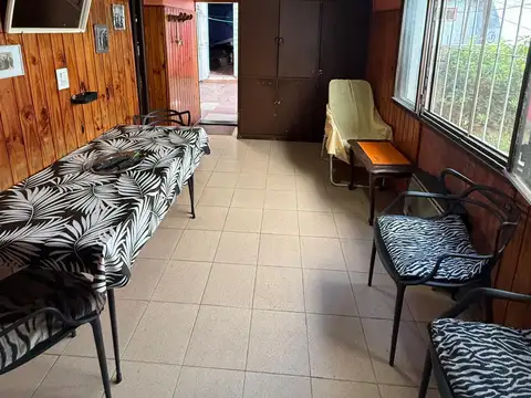 Depto Tipo Casa en Venta con 1 cocheras