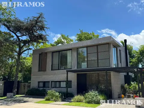 EXCELENTE  CASA MODERNA EN BARRIO CERRADO FEBRERO 2027 20 días . SANTA RITA -LOMAS DE SAN ISIDRO