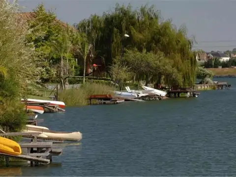 Terreno en Venta en Puertos, USD 165.000