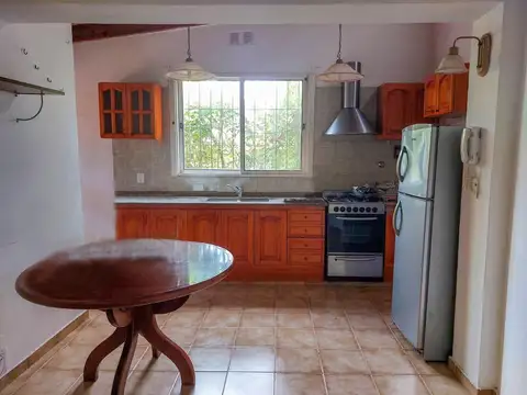 Casa en Venta en Barrio Parque Leloir, USD 280.000