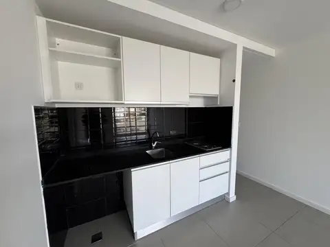 Departamento en Venta en República De La Sexta, USD 44.000