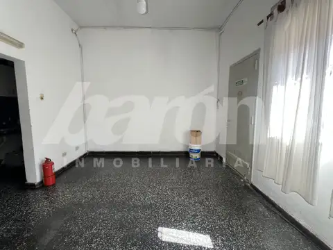 Casa en Alquiler en Remedios de Escalada, $ 550.000