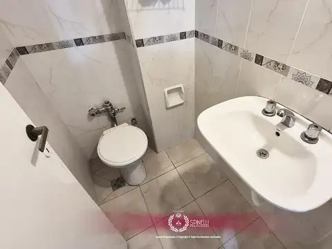 Departamento en Alquiler en Parque Chacabuco, $ 480.000