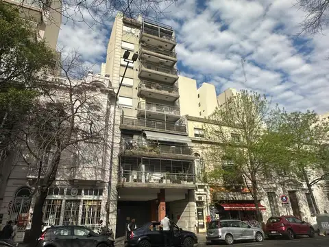 Departamento 2 ambientes con cochera