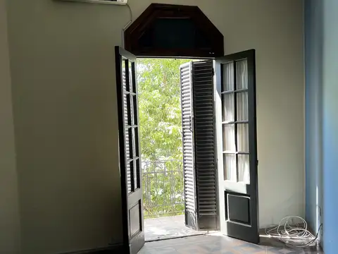 Casa en Alquiler en Alberdi, $ 1.400.000
