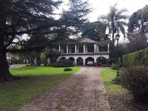 De La Media Caña 3883