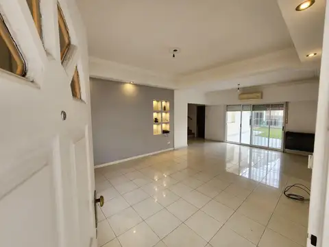 Casa en Alquiler de 2 dormitorios