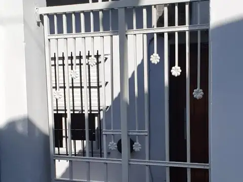 Hermoso Chalet en Barrio Los Alamos