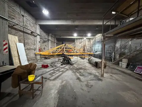 ALQUILER DE GALPON O DEPOSITO DE 340 M2 EN LA TABLADA