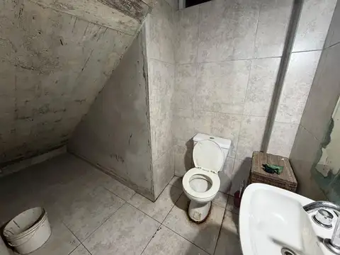 Galpon en Alquiler 35  mts Fondo