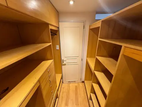 Departamento en Venta con 2 cocheras