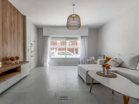 Depto Tipo Casa en Venta de 4 ambientes