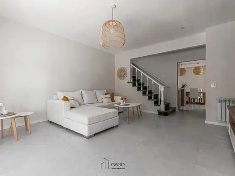 Depto Tipo Casa en Venta de 3 dormitorios