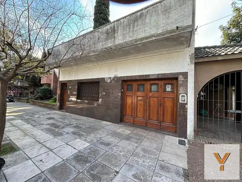 Olavarría e/ España y Camino de la Virgen María
