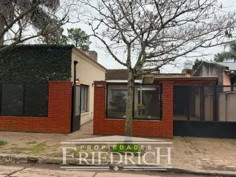 CASA EN VENTA - GENERAL RODRIGUEZ
