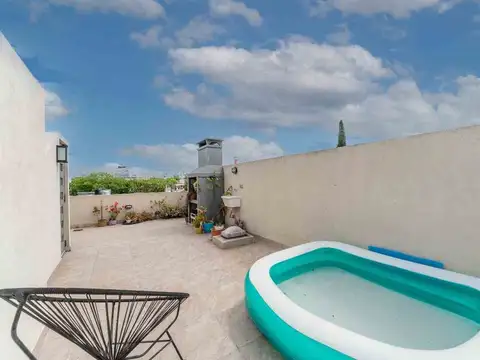 Depto Tipo Casa en Venta de 4 ambientes