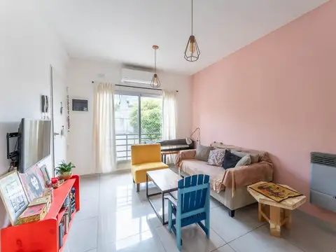 Depto Tipo Casa 4 ambientes con 1 baño