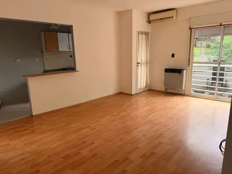 Departamento en Venta en Flores, USD 87.000