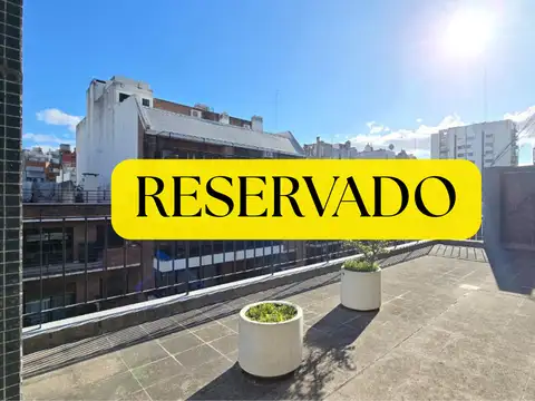 4 ambientes amplio, balcón terraza, espacio guardacoche, muy buen estado!