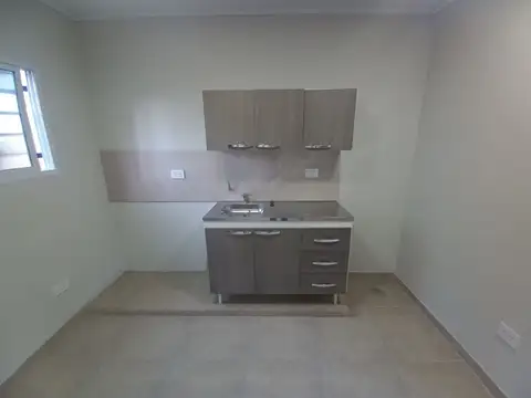 Casa 3 ambientes con 2 baños