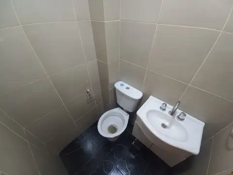 Casa en Alquiler con 1 cochera