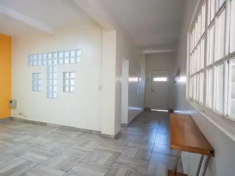 Casa en Venta en El Palomar, USD 185.000