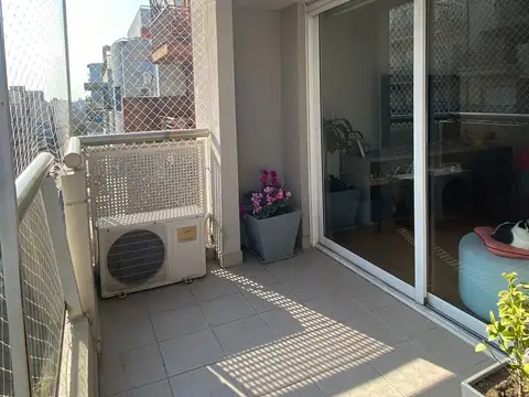 Departamento 4 ambientes con 2 baños