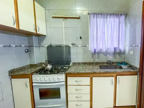 Depto Tipo Casa en Venta 60 años