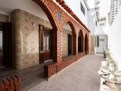 Depto Tipo Casa en Venta de 5 ambientes