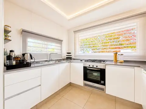 Casa en venta 3 dormitorios con pileta Las Tardes Roldán