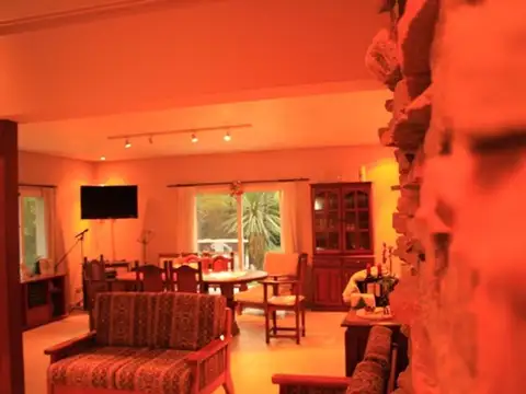 Casa 6 ambientes con 3 baños