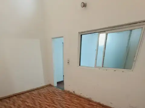 Depto Tipo Casa en Alquiler de 2 dormitorios