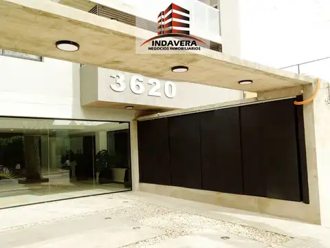 Dr. A. Carbone 3600, Piso 1