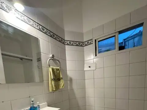 Depto Tipo Casa en Venta 40 años