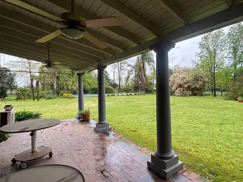 casa a reciclar en increible lote de 3500 m totalmente parquizado